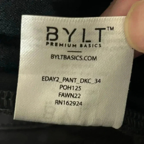 BYLT Everyday Pant 2.0 Sz 34x30 Dark charcoal gray Slim Fit Tapered  Zip Pocket - Picture 7 of 7